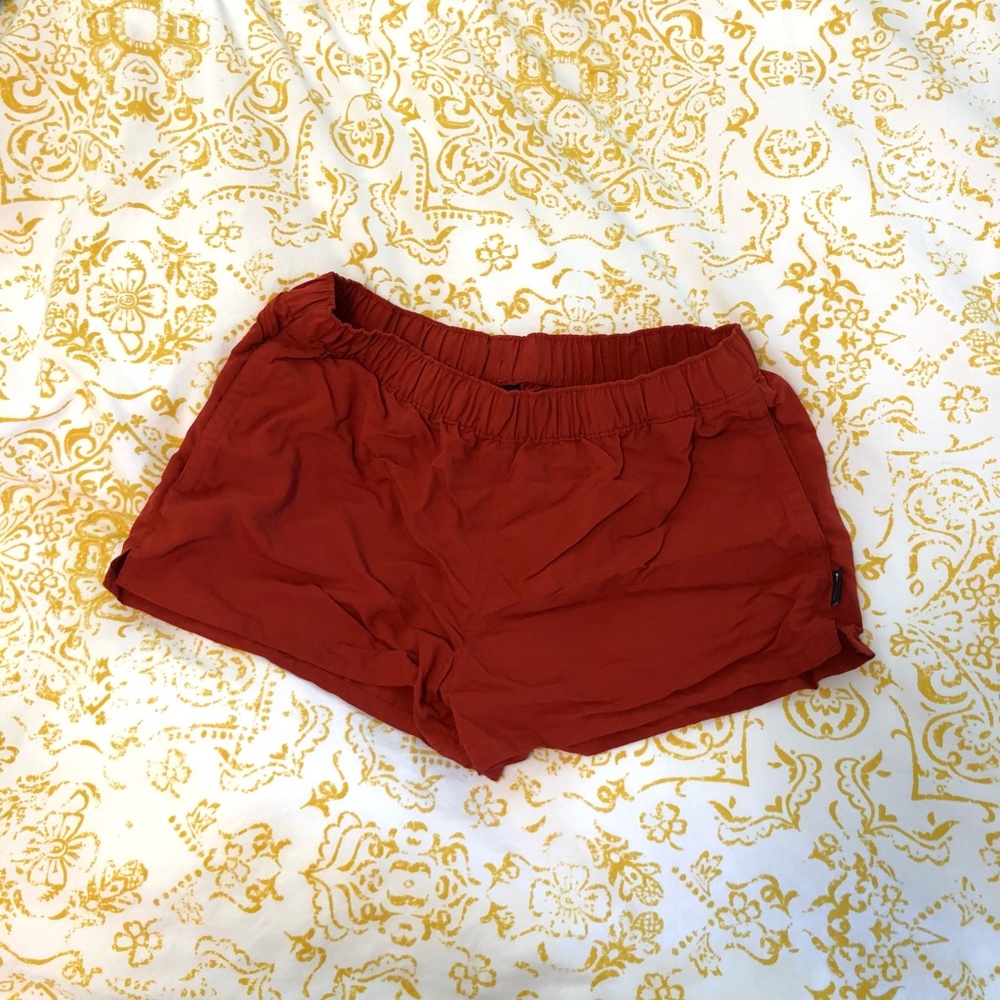 patagonia woman’s barely baggies